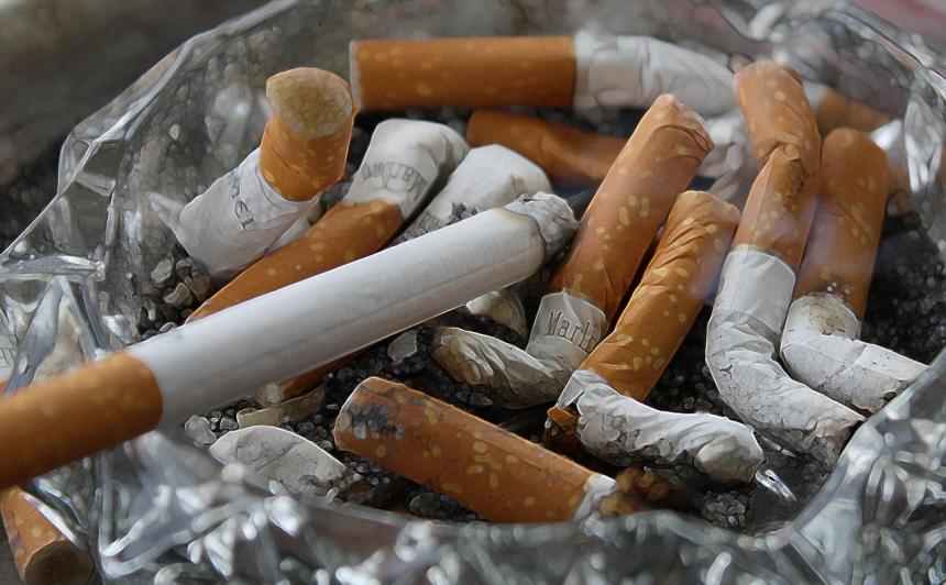 https://apg29.nu/bild/cigarretter-1685878167.jpg - Sverige leder vägen mot att bli rökfritt - kan bli första rökfria landet i Europa